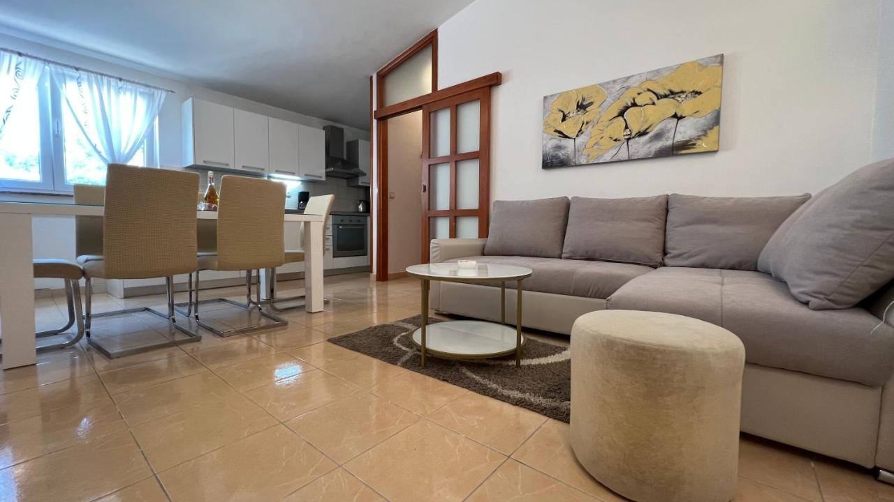 House Roca Apartment Vodice Exterior photo